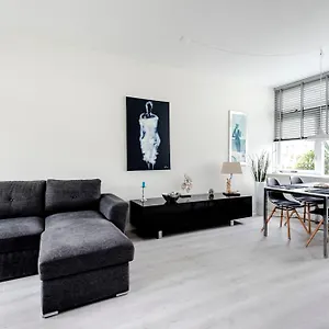 Sea Shell Apartment